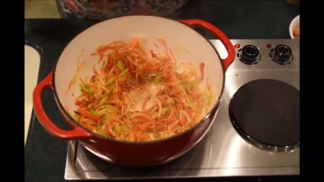 Дуже смачний тайський зимовий суп з креветками.