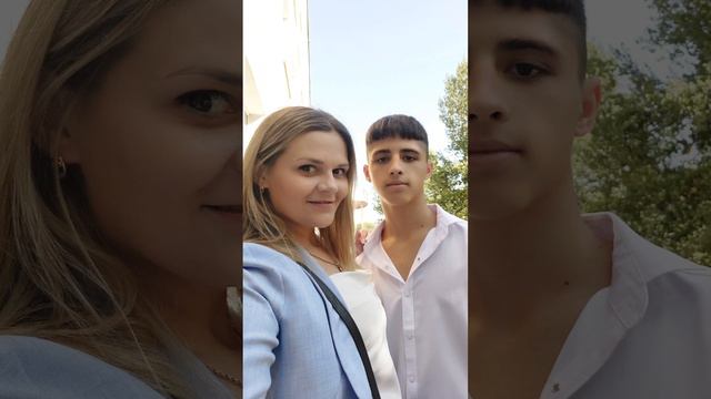 взрослый сын 🎓
