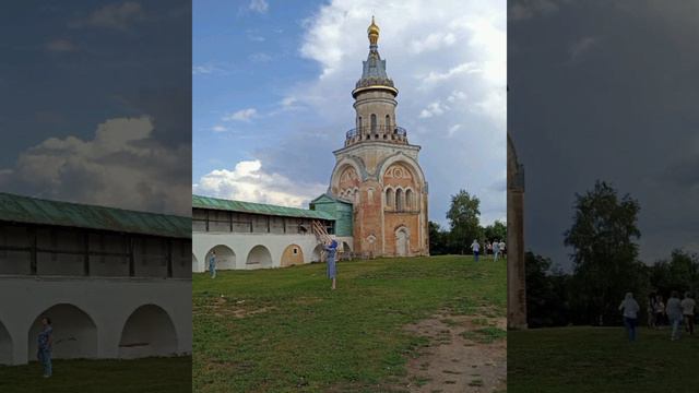 1000018320.mpэ
Чудный городок Торжок. Ну просто пряник!