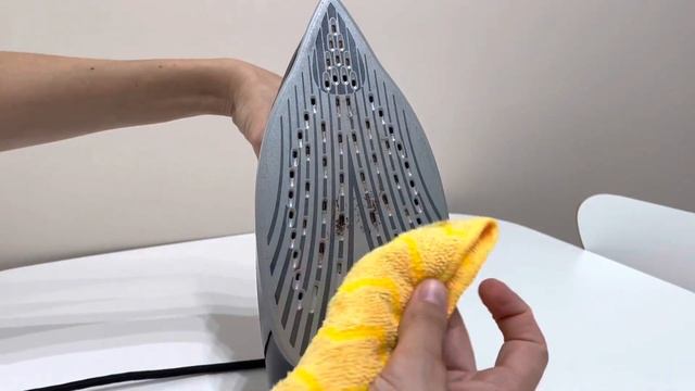 Как почистить утюг