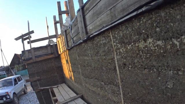 Строю мастерскую из #опилкобетона