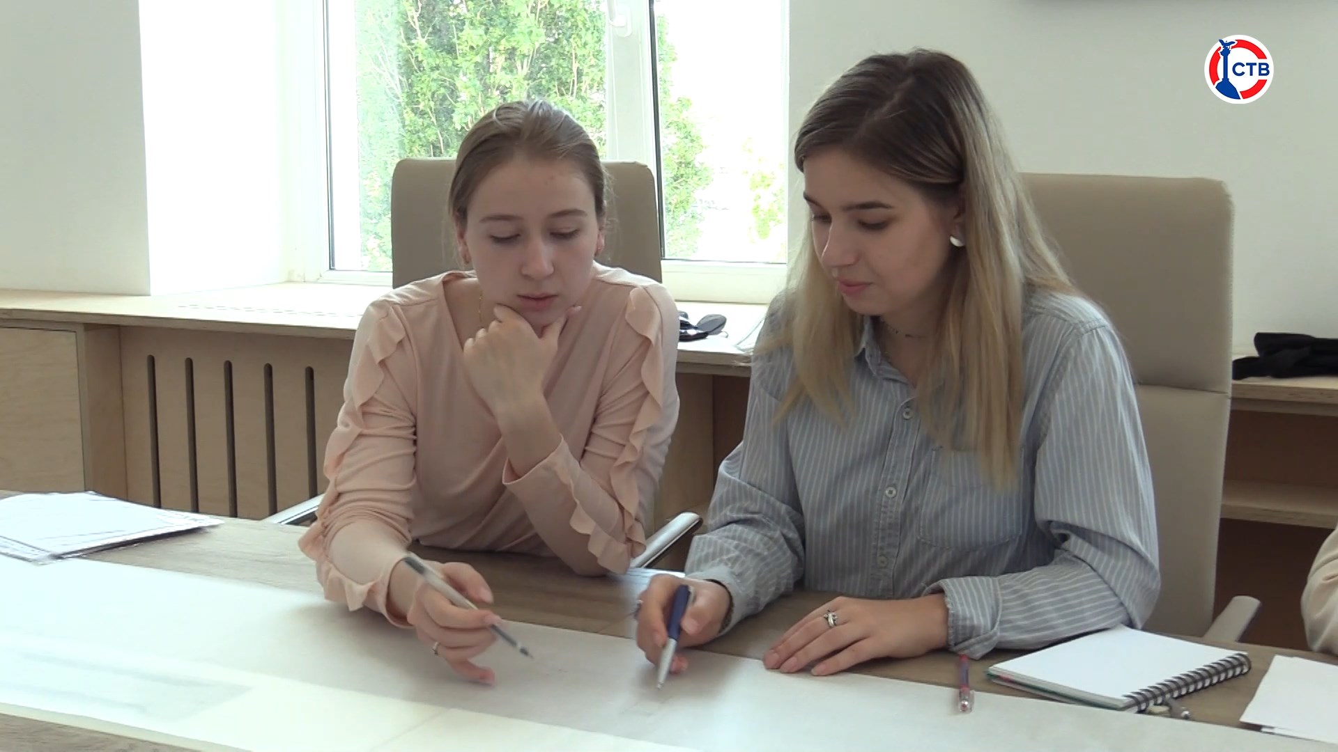 Севастопольские студенты-архитекторы обсудили реконструкцию здания КБ «Черноморец»