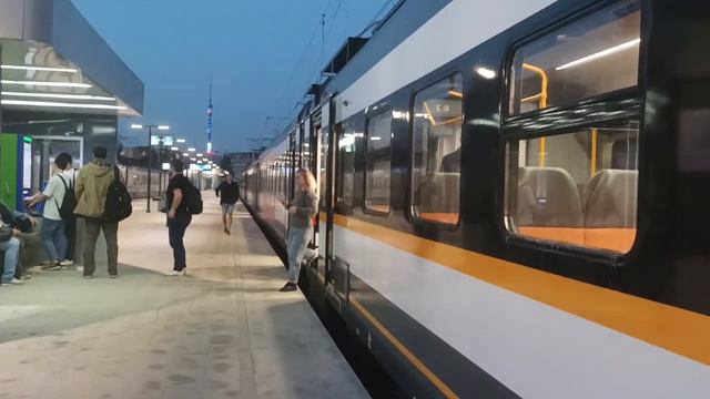 Электропоезд ЭП2ДМ-0226 на станции Савеловская(МЦД-4).