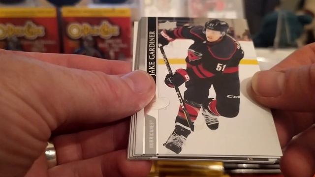2020/21 UPPER DECK SERIES TWO 24-Pack RETAIL HOCKEY#6/1 BOX BREAK🦆