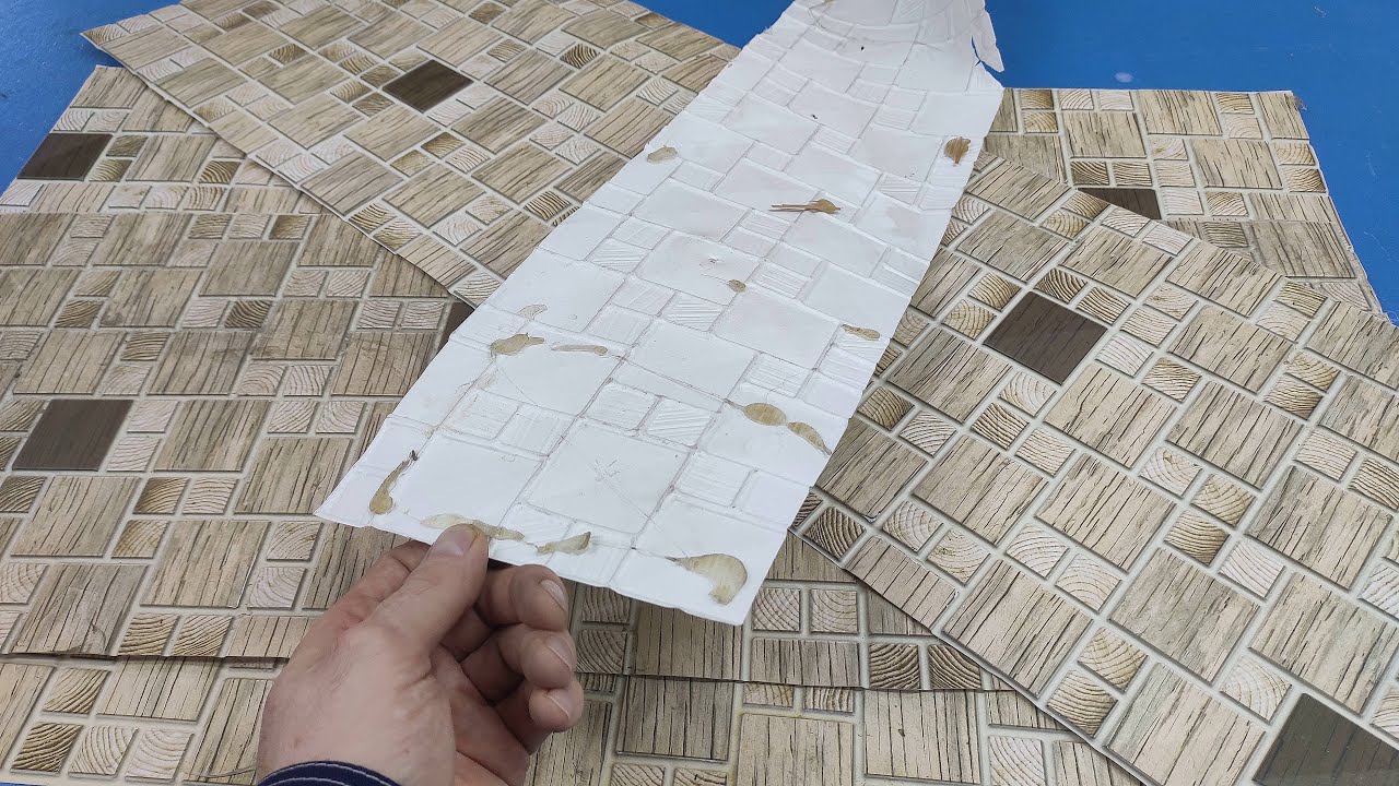 This guy from India took pieces of plastic panels and surprised everyone with his skill