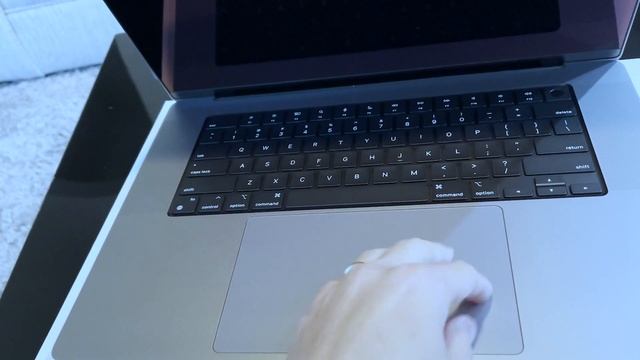 Mở Hộp & Đánh Giá MacBook Pro 16" M1 Max Ram 64GB Từ Một Người Dùng MacBook Lâu Năm | Đẹp + Mạnh