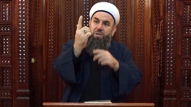 ÇARŞAMBA GÜNLERİ TIRNAK KESİLMEZ Deniliyor ! Sünnet Üzere Tırnak Nasıl Kesilir ? Ali Küpelioğlu Hoc