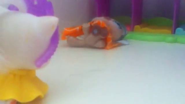 Lps snow angles part 2 Petunia palooza