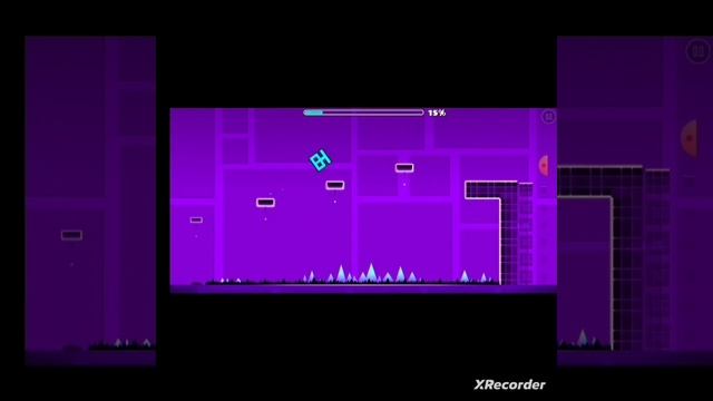 , играю в Geometry Dash