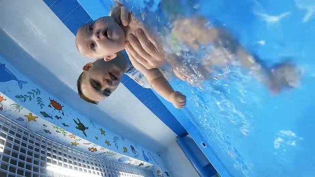 Грудничковое плавание в Ставрополе | Лесенка Воды #05