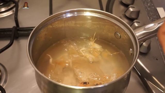 Tom Yum Kung. Thai spicy tom yum soup.