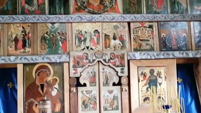 Иконостас 17 века в Кижи