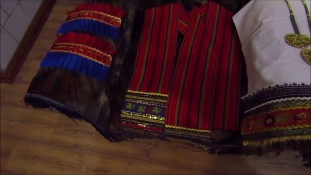 Девичий костюм