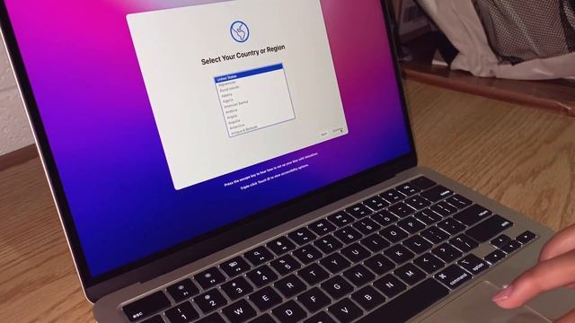 macbook air m2 starlight :: unboxing