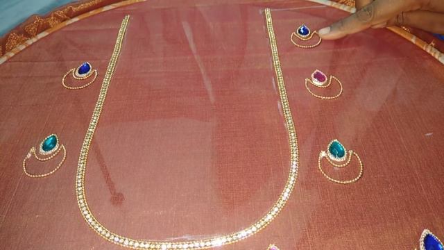 మీpattu blouseని మగ్గం అవసరంలేకుండా designer blouseల చేసుకోండి /most beautiful aari embroidery/sare