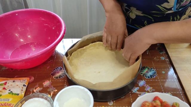 Клубничный пирог со вкусом мороженого. Супер рецепт. Супер вкус.