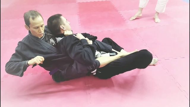 Бразильское джиу-джитцу . Лук и стрелы.