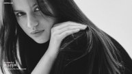 PHOTOSLIDE | FUJIFILM X-T4 | FUJINON XF 50MM F1.0 | FASHION PORTRAIT SHOOT