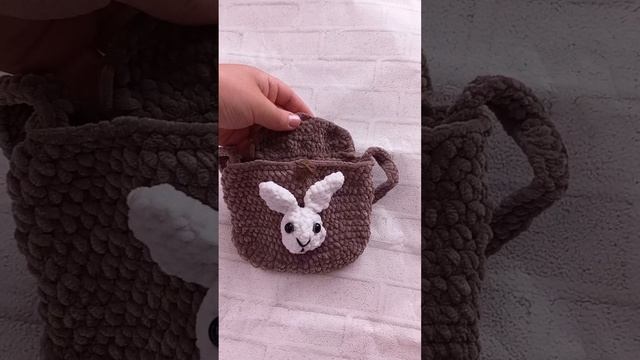 сумочка вязаная из плюшевой пряжи. #связанослюбовью#?