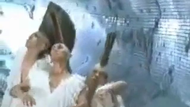 Японская реклама шампуня