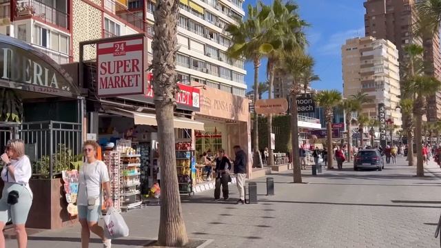 Levante Beach On Sunday: GLORIOUS 24ºC In Benidorm! #benidormbyana