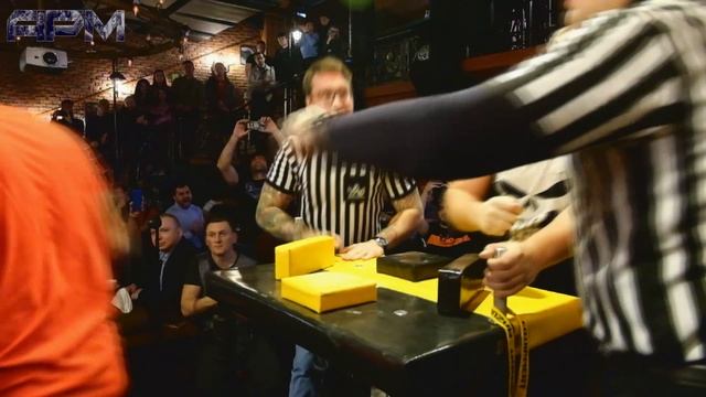 Armwrestling Stage 2/ Vadim Akperov VS Andrey Krylov At MOSCOW CUP APM Nights 11