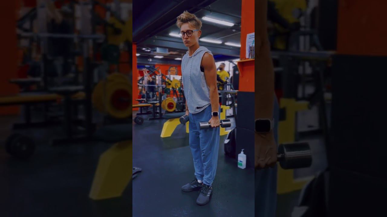 Тренируем ягодицы. Рассказываю технику. #тренировка #sports #ягодицы