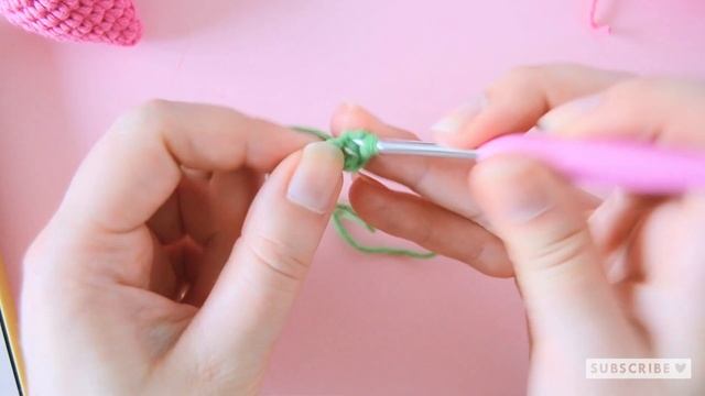 How to crochet amigurumi strawberry keychain