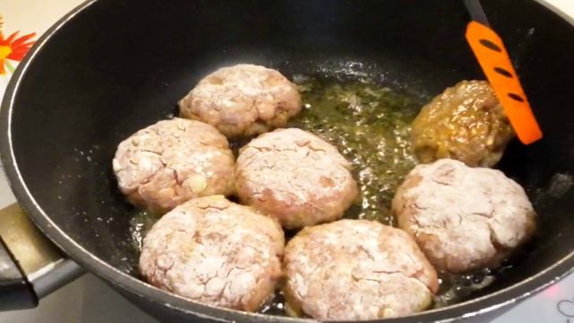 КОТЛЕТЫ ДОМАШНИЕ ИЗ ДЕТСТВА С ПОДЛИВОЙ?