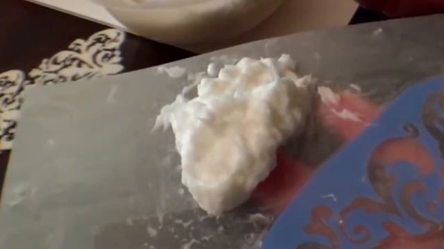 Женщина кипятила туалетную бумагу, но то для чего она это делала удивило всех