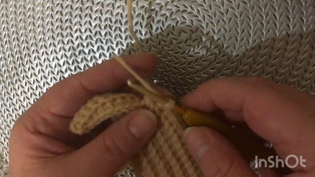 простая шапка крючком