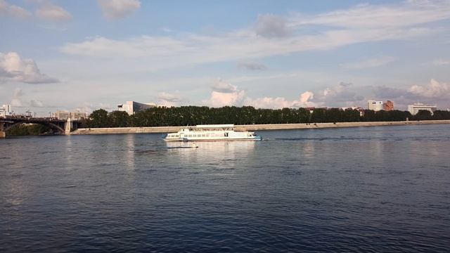 Москва идёт по Ангаре