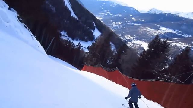 Adamello Ski Black run down to Pontdilegno- Passo Tonale Gondala Station