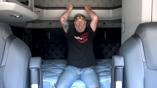2022 Kenworth T680 Next Generation: INTERIOR REVIEW PART 2 Bunk Cabinets Storage Fridge