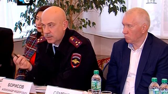 Круглые столы