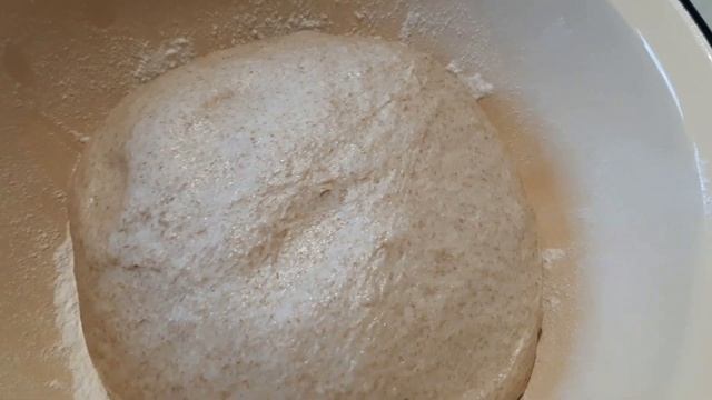 Польский смешанный хлеб на закваске.