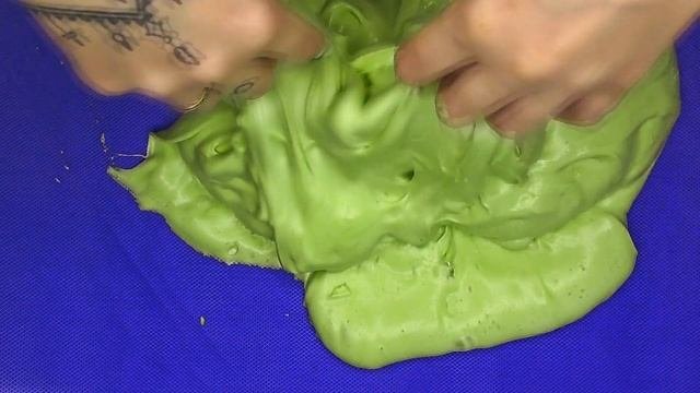 Сделала ОГРОМНЫЙ воздушный ЛИЗУН БЕЗ ЗАГУСТИТЕЛЯ из шампуня и фери / ФЛАФФИ СЛАЙМ из всего что есть