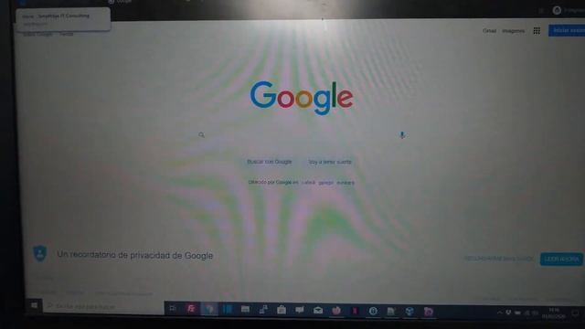 Mi pantalla aparece amarilla o sepia. Solución. Luz nocturna en Windows 10.
