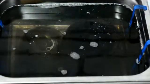 Очистка деталей турбокомпрессора в ультразвуковой ванне