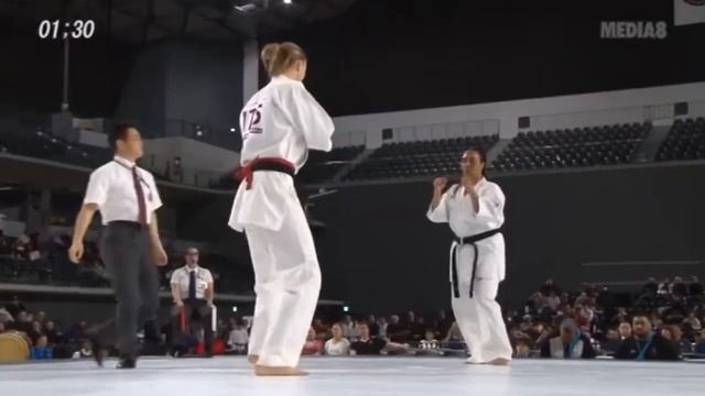エカテリーナコズロワ VS ディクソンダニエラEkaterina Kozlova vs Dixon Danielle