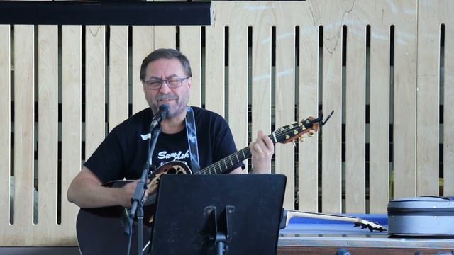 Олег Булгак с песней "Я задремал, мне приснился сон ..."