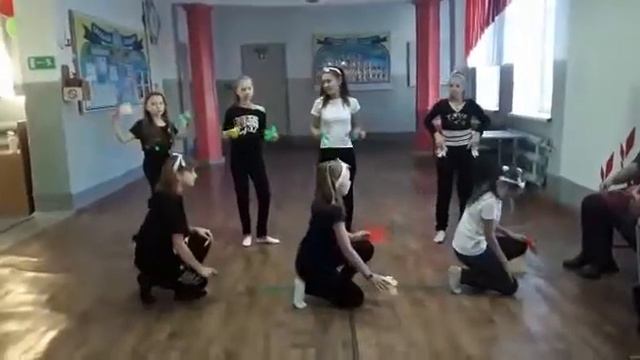 Танец "День Осени" 6 класс