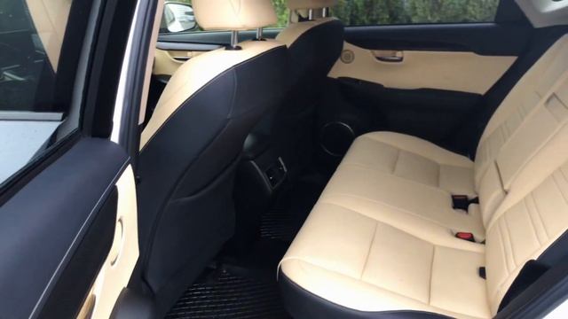Lexus NX300