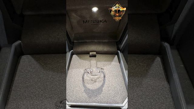Золотое кольцо Messika 750 пробы с бриллиантами move uno