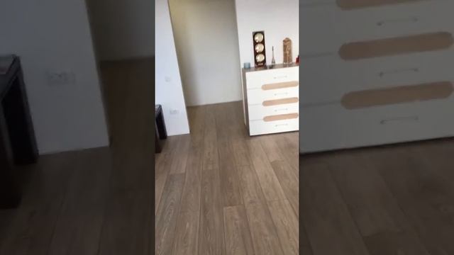 Продажа 3 комнатной квартиры 76 кв.м. на 9/9 этаже с видом на море, в Евпатории