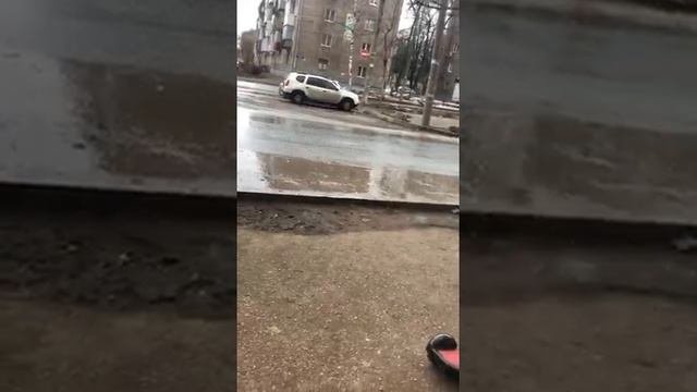 вот из за кого подняли пенсионный возраст. :-). встречайте пенсионер Хаттабыч виртуоз.