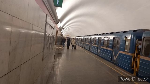 метропоезд "Ем-501" ещё эксплуатируется