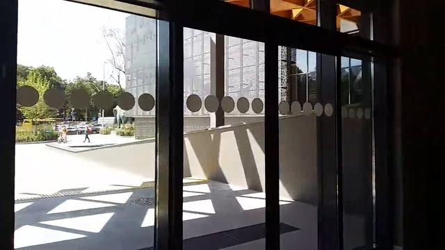 Киевский зоопарк. Обзор. Вход изнутри.