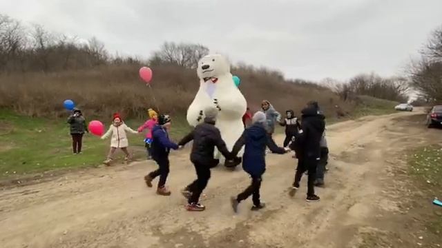 Мишка Умка и хоровод