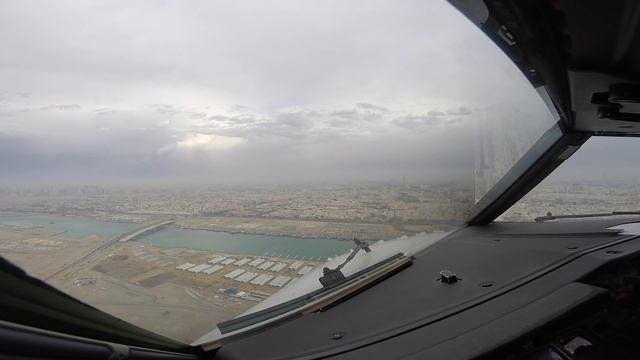 Approach And Landing Runway 12L At Dubai International Airport (DXB OMDB)